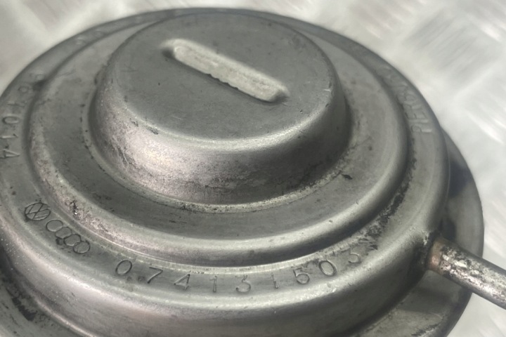 VANNE EGR VOLVO V70 II (SW) 074131503 2.5L DIESEL 103KW 2004