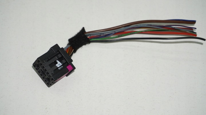 AUDI VOLKSWAGEN SEAT SKODA PUCE PUCE RACCORD 4F0972483