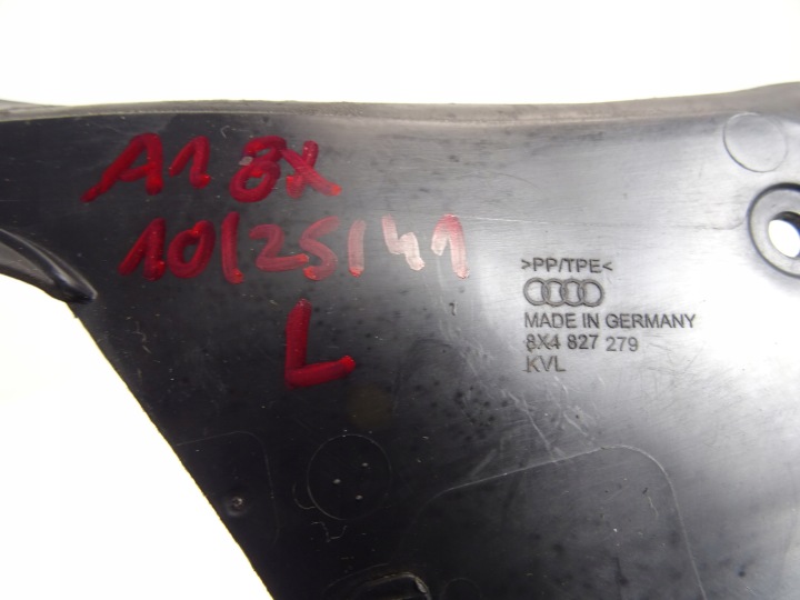 AUDI A1 8X PROTECTION BOUCHON CHARNIÈRES COUVERCLES DE COFFRE ARRIÈRE GAUCHE 8X4827279 2010-2018