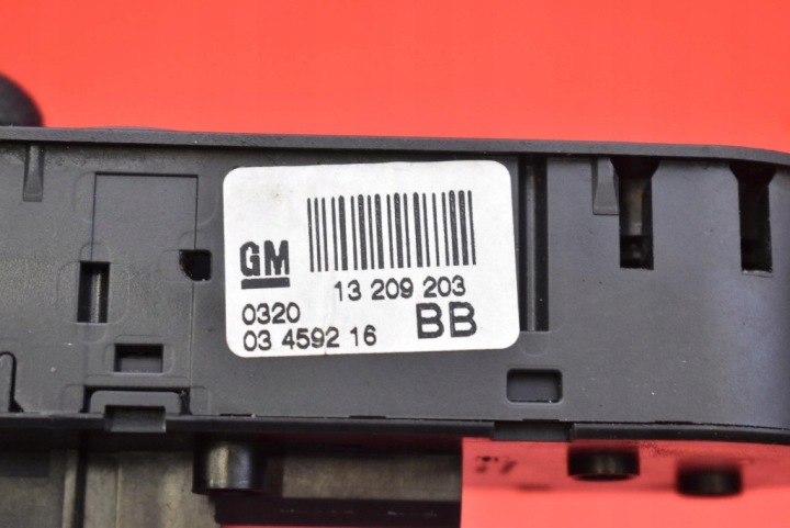 PANNEAU COMMANDE VITRE EUROPE 13209203 BB OPEL ASTRA 3 III H 04-07