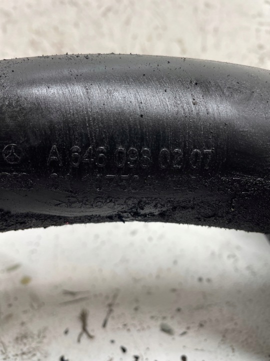 MERCEDES-BENZ C W204 2008 TUYAU TUYAU ÉCHANGEUR D'AIR DE SURALIMENTATION