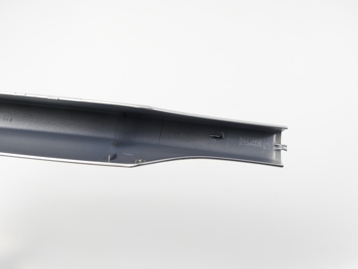 BOUCHON PROTECTION RAMPE TOITS AVANT DROIT RENAULT MEGANE III 3 UNIVERSEL