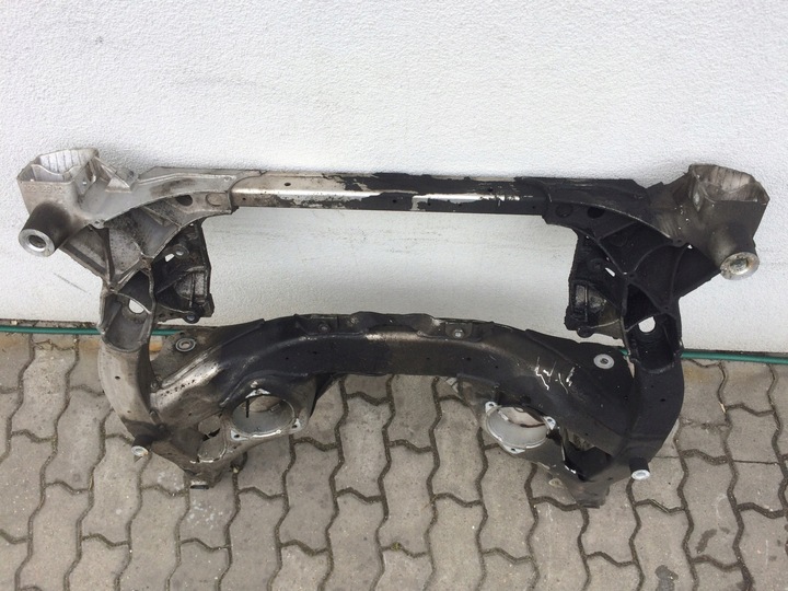 BMW F10 530D 535D VIGA SUSPENSIONES SUBBASTIDOR PARTE DELANTERA 