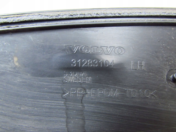 VOLVO XC70 07-16 MOULURE PROTECTION REVÊTEMENT LUK GARDE-BOUE AVANT GAUCHE 31283104
