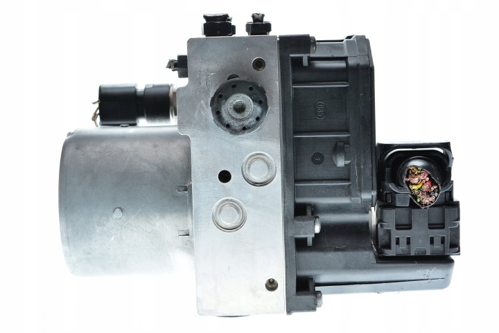 POMPE ABS AUDI A4 0265950012 0265225045 8E0614517A