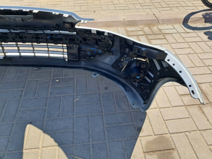 PEUGEOT RCZ COMPLET PARE-CHOCS AVANT PDC