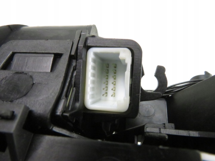 COMMUTATEUR COMPOSITE RENAULT SCENIC II 8200220458 61850014
