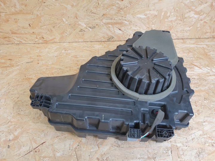 JEEP GRAND CHEROKEE WK2 HAUT-PARLEUR SUBWOOFER 05035130AC