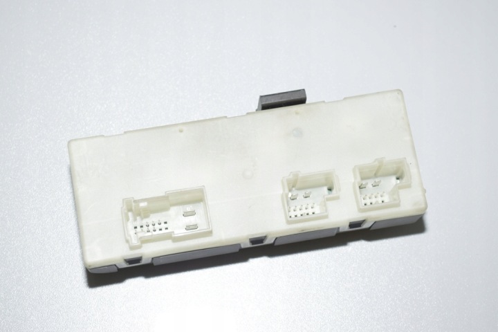 KIT AUTOMACZNEGO OUVERTURE COUVERCLES DE COFFRE COUVERCLES DE COFFRE BMW 7 (G11, G12) 9275121