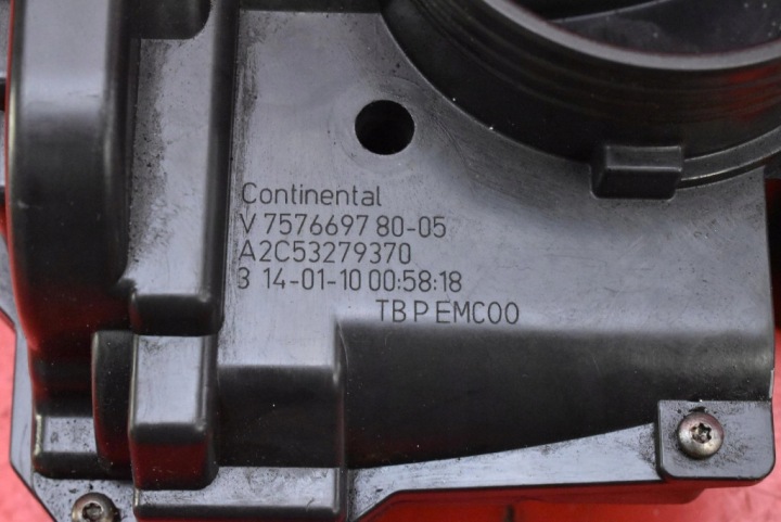 PAPILLON DES GAZ A2C53279370 PEUGEOT 5008 1 I 1.6 VTI 120 KM 09-13