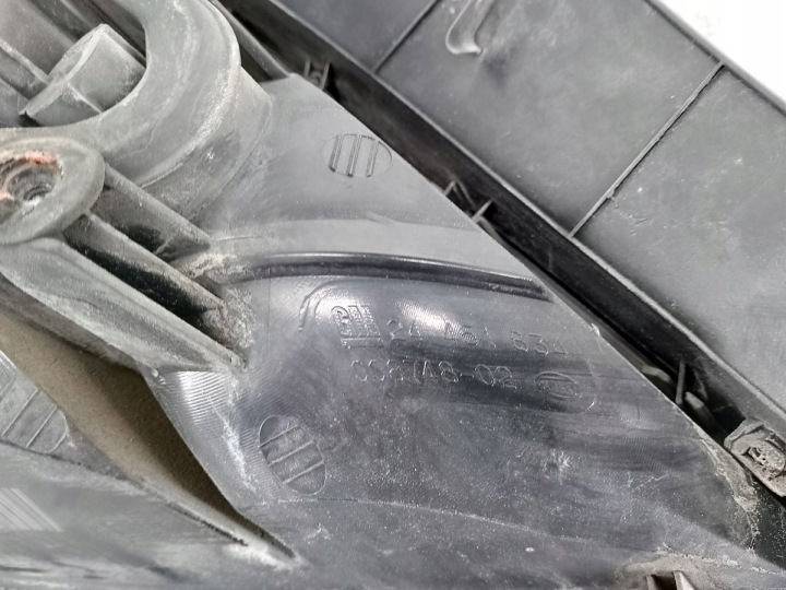PHARE ARRIÈRE DROITE OPEL ASTRA H 24451834 008748-02