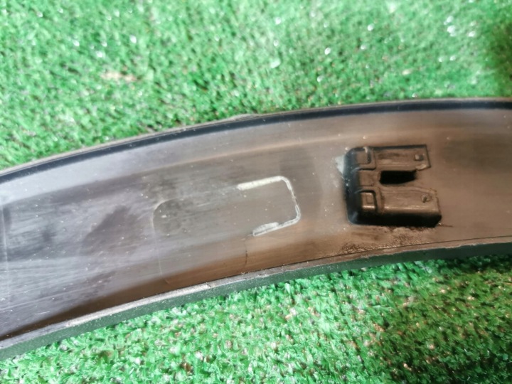 MOULURE SUR AILE GAUCHE ARRIÈRE ARRIÈRE VW TIGUAN 5NN ALLSPACE 5NN854819A