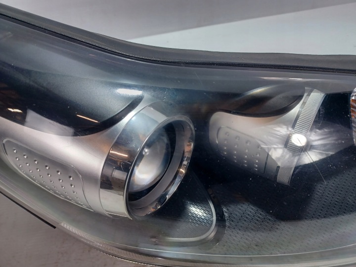KIA SPORTAGE IV 4 PHARE DROIT AVANT LENTILLE LED 92102F1040 UK