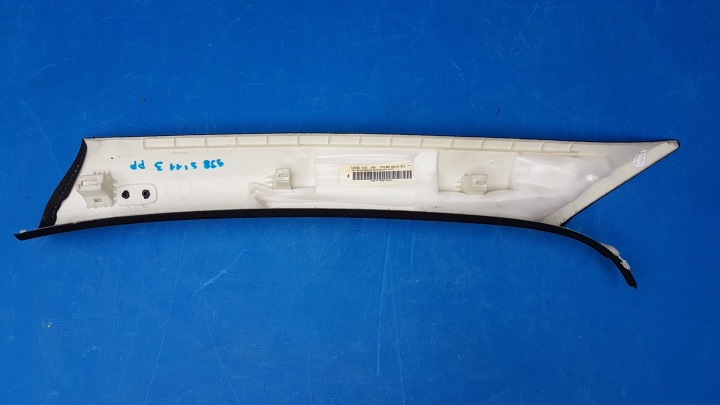 POTEAU CALANDRE A AVANT PORSCHE CAYENNE 7P5 958