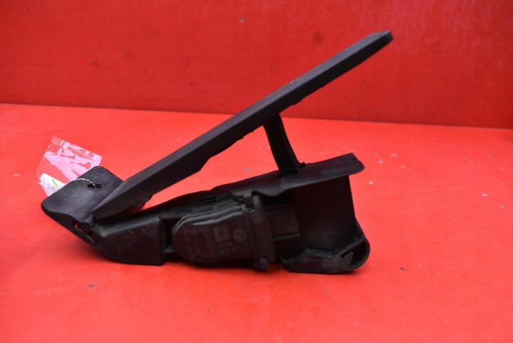 POTENTIOMÈTRE PÉDALE GAZ EUROPE 6789529 6PV010435-00 BMW F20 1.6 T 170 KM 11-15