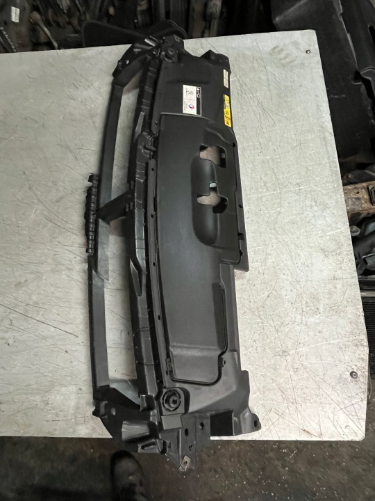 PANNEAU AVANT RENFORCEMENT CASQUETTE PEUGEOT 308 II T9 9677363777