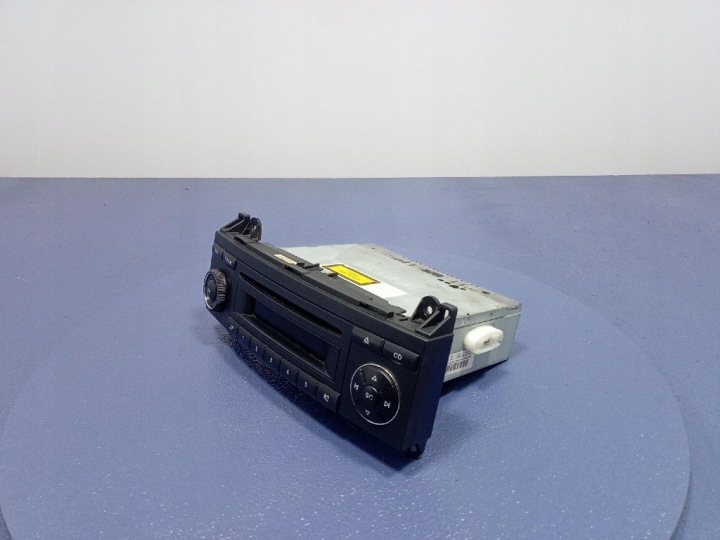MERCEDES B CLASSE W245 RADIO CD D'USINE A1698200886