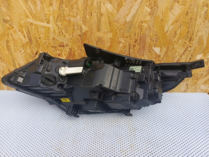 PHARE AVANT DROITE KIA OPTIMA 4 IV LIFT COMPLET LED 92102D4300