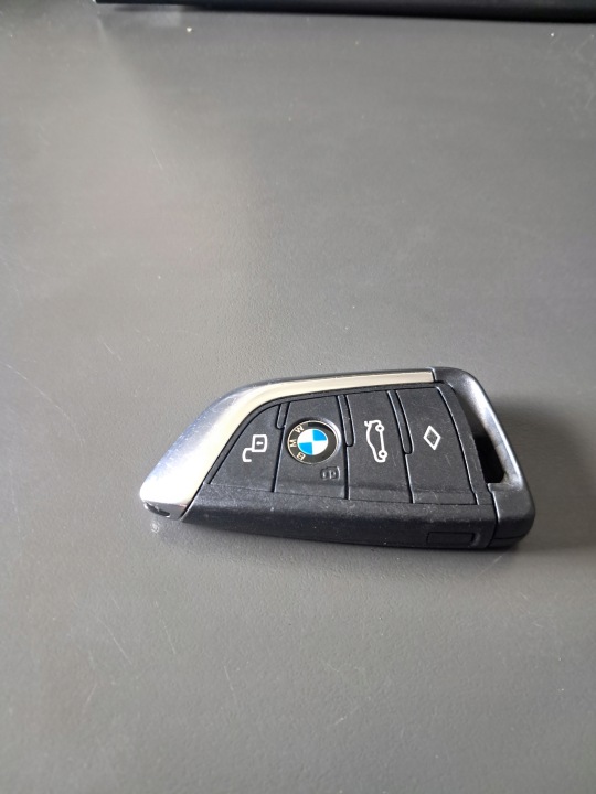 CLÉ TÉLÉCOMMANDE 434MHZ BMW F40 5A06C93