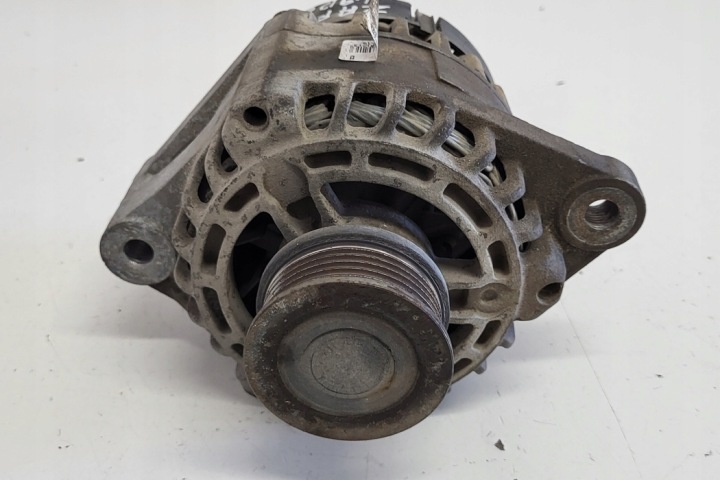ALTERNATEUR OPEL ZAFIRA B (A05) 1022118640 1.9L DIESEL 88KW 2006