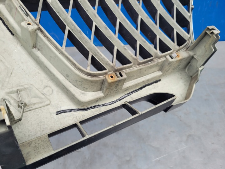 MITSUBISHI PAJERO SPORT 00-06 2000-2006 CALANDRE GRILLE