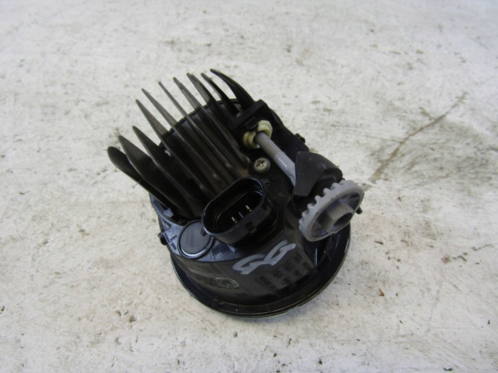 LEXUS ES250 PHARES ANTIBROUILLARD LED DROIT AVANT 13R--