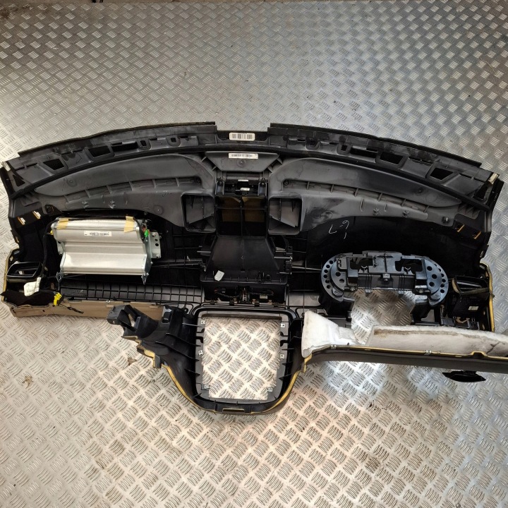 TABLEAU DE BORD COCKPIT MERCEDES-BENZ R (W251, V251) A2518600805 32803017