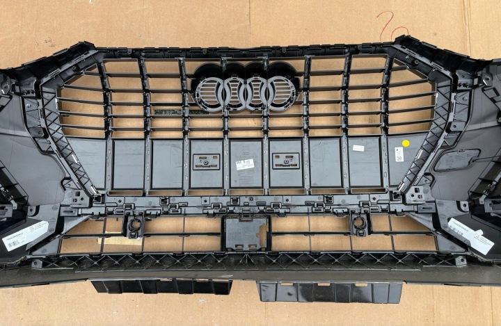 AUDI Q3 SQ3 83A 83F II PARE-CHOCS AVANT AVANT S-LINE Y9T LY9T 4XPDC CHROME