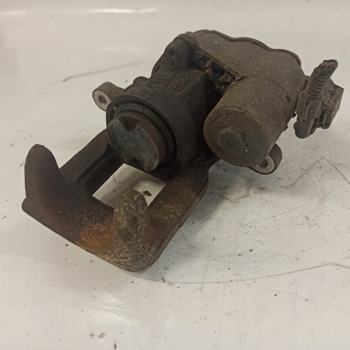CITROEN C5 AIRCROSS ÉTRIER DE FREIN DE FREIN GAUCHE ARRIÈRE 9819060880