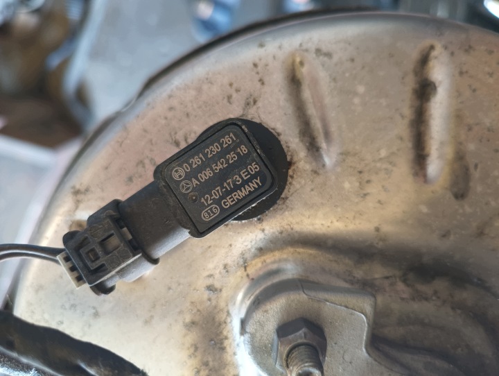 SERVO POMPE DE FREIN MERCEDES A-KLASA W176 12-18R. W246