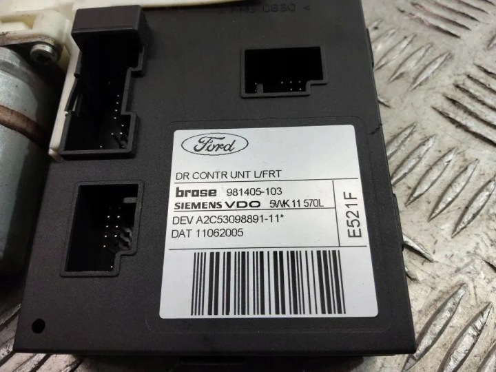 PETIT MOTEUR VITRES AVANT GAUCHES PORTES FORD FOCUS C-MAX 5WK11570L 1.8L