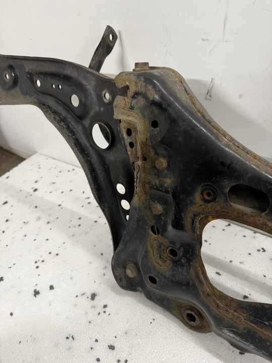 POUTRE SUSPENSIONS CHÂSSIS AVANT VW GOLF VII OKTAVIA III 5Q0199315 COMPLÈTE
