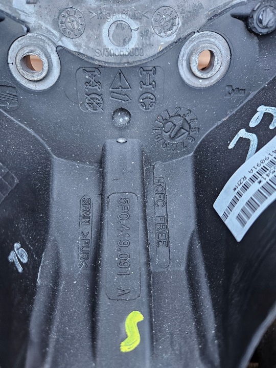 VOLANT CUIR SEAT LEON II ALTEA TOLEDO 5P0419091A