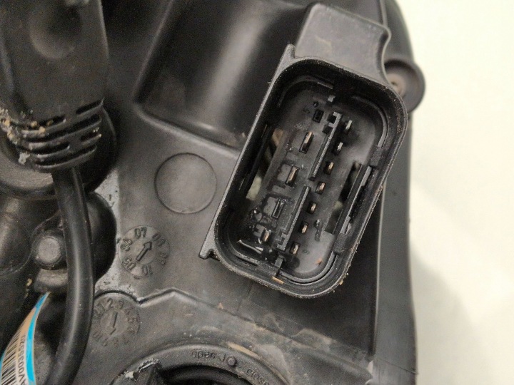 2008 BMW 5 E60 E61 PROJECTEUR 7177729