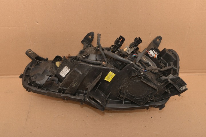 PROJECTEUR PHARE DROITE MITSUBISHI LANCER X VIII 08-15 2008-2015 8301C3-38