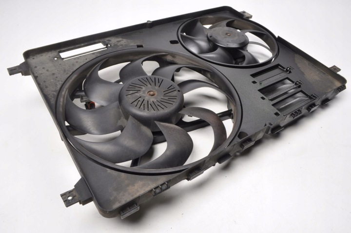 VOLVO S80 II V70 III 2.4D 163KM VENTILATEUR RADIATEUR 6G91-8C607-NB