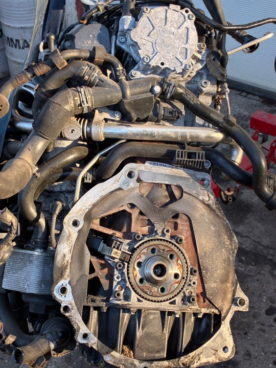 VW CBAB 2.0 DIESEL 278TYS. KILOMÉTRAGE MOTEUR PLASTIQUE COLLECTEUR