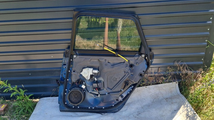 PORTES ARRIÈRE ARRIÈRE CÔTÉ DROITE AUDI A6 S6 C6 4F