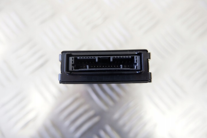 MODULE GATEWAY TOYOTA C-HR (_X1_) 89111F4010 1.8L HYBRID 90KW 2018