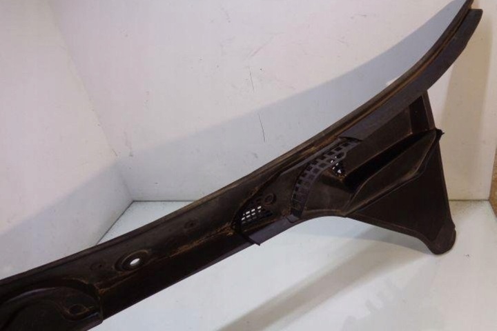 PLASTYK ESSUIE-GLACES AVANT BMW 5 (F10) 7203125 2.0L DIESEL 155KW 2011