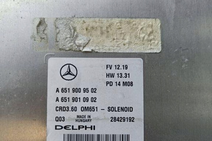 ORDINATEUR MOTEUR ECU MERCEDES-BENZ GLA (X156) A6519009502 2.14L DIESEL 2015