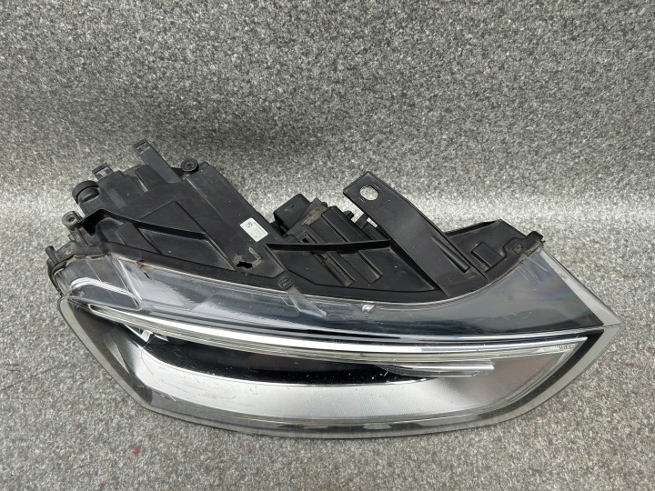 PHARE DROITE AVANT AUDI Q3 8U XÉNON 8U0941006