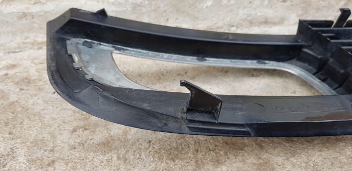 AUDI A8 D3 2008 2010 GRILLE PARE-CHOCS GAUCHE