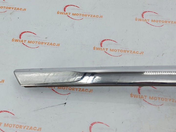NISSAN X-TRAIL III T32 17R CACHE MOULURE COUVERCLES DE COFFRE ARRIÈRE 908104CM0A