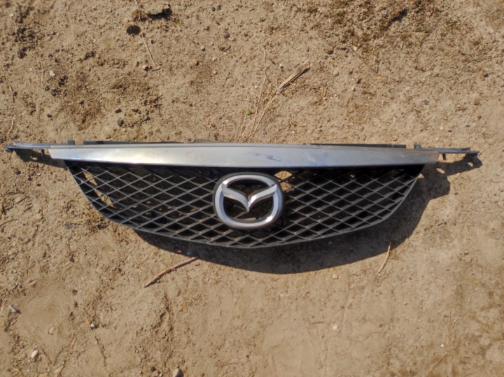 GRILLE MAZDA C10050712