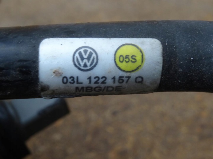 AUDI A4 B8 8K 2.0 TDI CONDUITES DE DÉRIVATION EAU EAU TUBES 03L121071B 8K0819342J