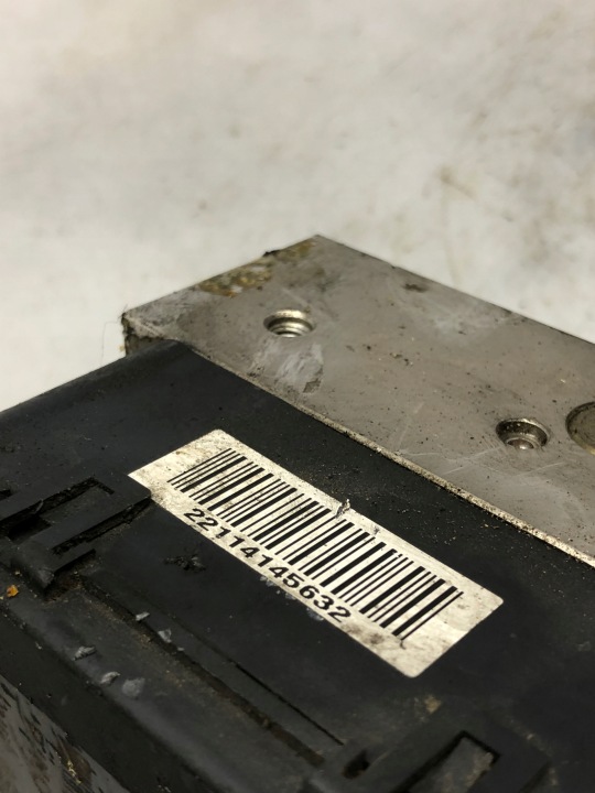 POMPE CONTRÔLEUR ABS 95660-26500 58900-26150