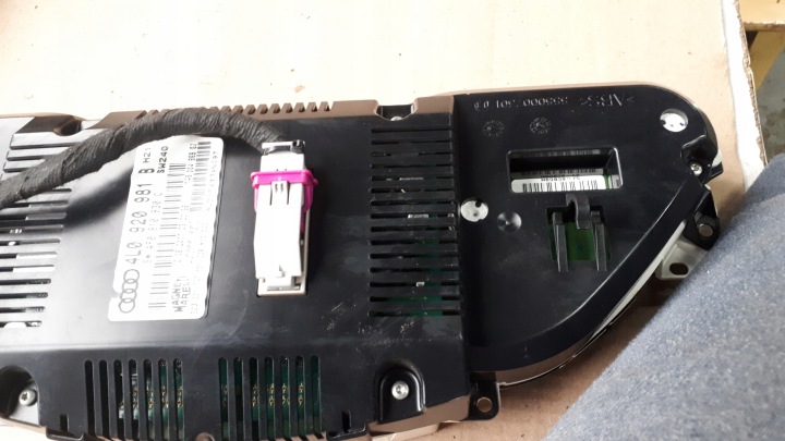 Q7 4L COMPTEUR COMPTEUR FIS TABLEAU DE BORD 4.2 TDI UK DIESEL