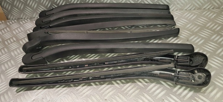 BMW 5 E61 BRAS ESSUIE-GLACE POIGNÉE COUVERCLES DE COFFRE ARRIÈRE ARRIÈRE ORIGINAL 7066173
