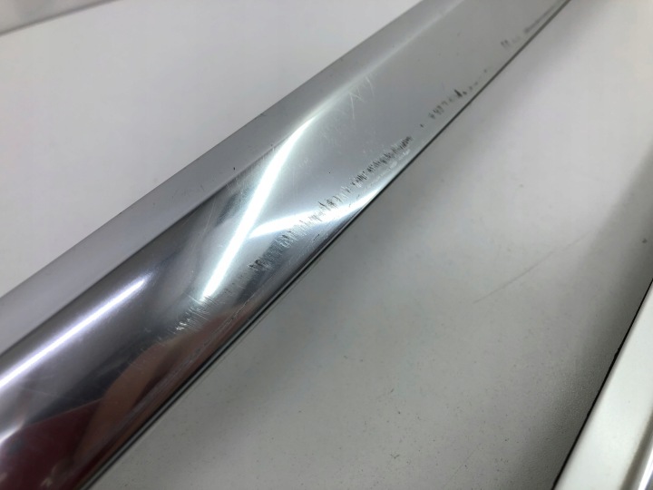 AUDI A4 B9 BARRES DE TOIT TOITS CHROME ENSEMBLE 8W9680021D 8W9860022D
